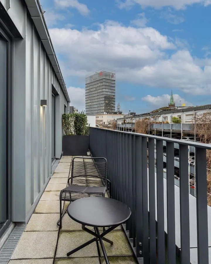 *** Lägenhetshotell Limehome Duesseldorf Stresemannstrasse - Digital Access Tyskland